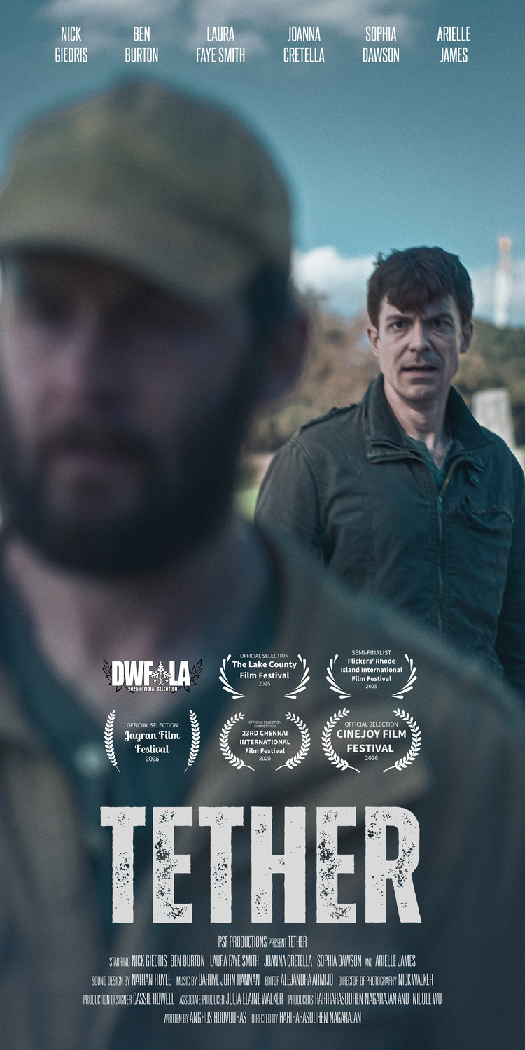 Extra Large Movie Poster Image for Tether 