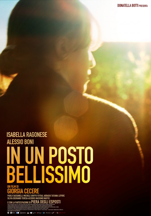 In un posto bellissimo Movie Poster