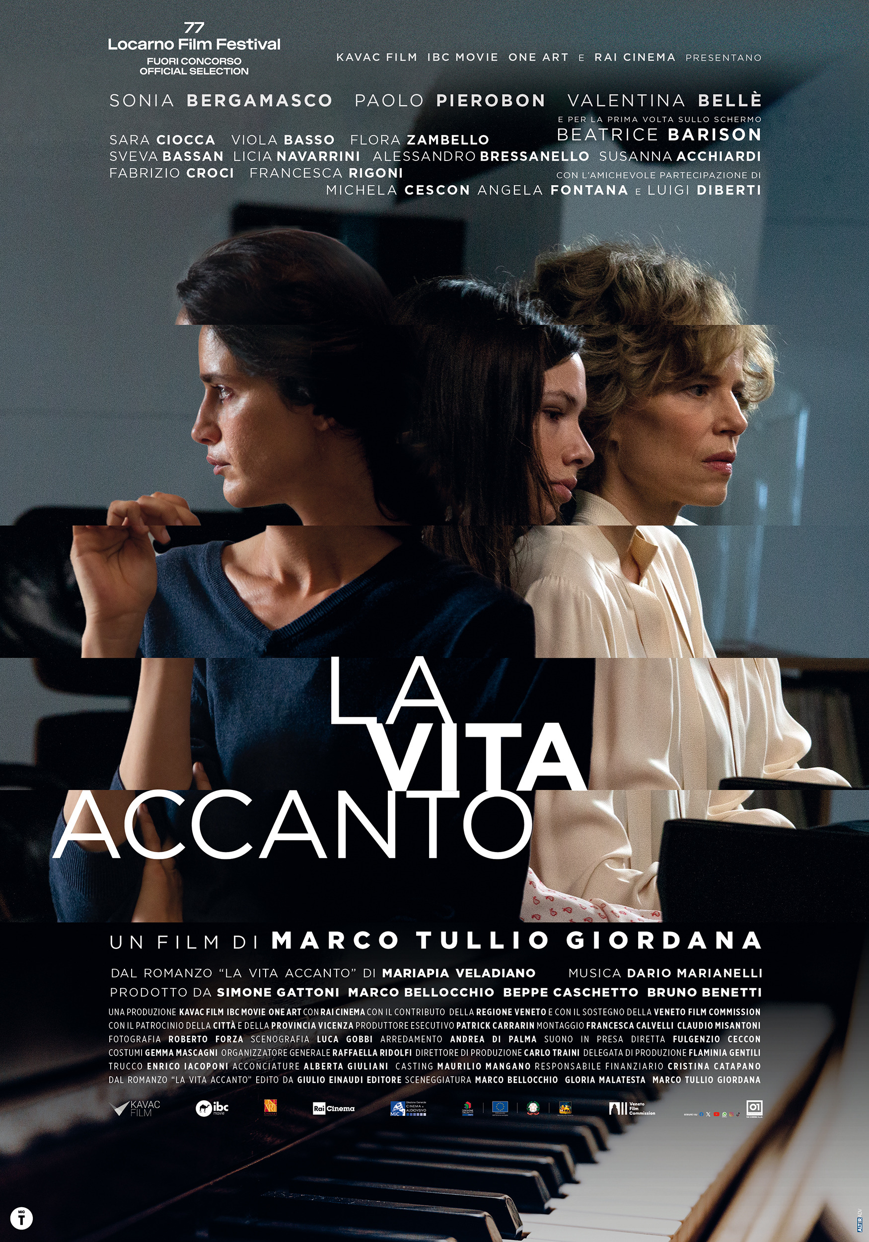 Mega Sized Movie Poster Image for La vita accanto 