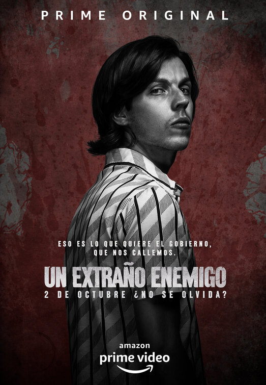 Un extraño enemigo Movie Poster