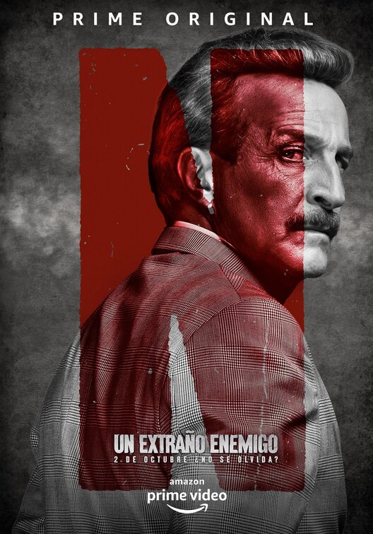 Un extraño enemigo Movie Poster