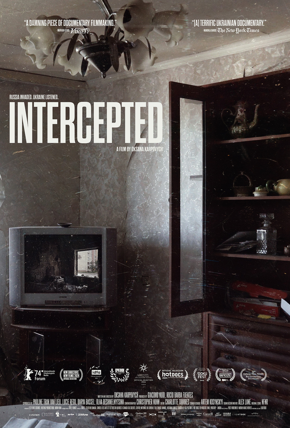 Extra Large Movie Poster Image for Intercepted (#1 of 2)